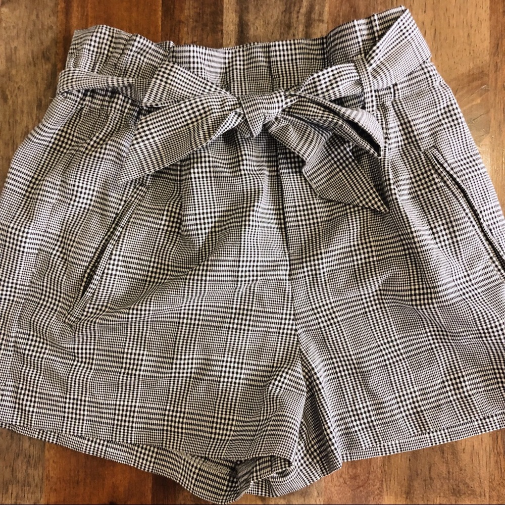Zara Menswear Belted Short